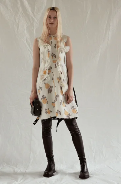 Look 12
